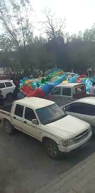 河北涞源突发龙卷风掀翻充气堡 致2名儿童死亡