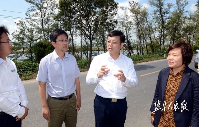 副市长蒋巍,市政府秘书长郭玉生等参加.