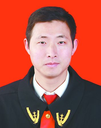 滕海军,男,现任阜宁法院益林法庭副庭长.